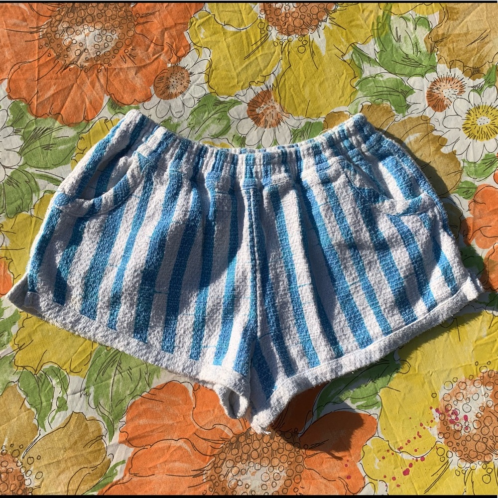 Anthropologie Lilka Bue and White Stripe Shorts S